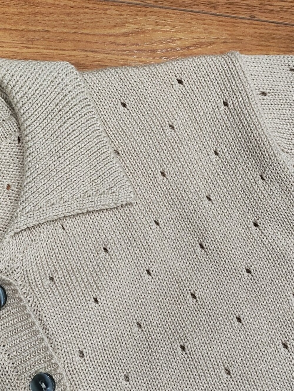 Ballinger Gold Cream Short-Sleeve Button-Up Knit Sweater - Picture 4 of 9